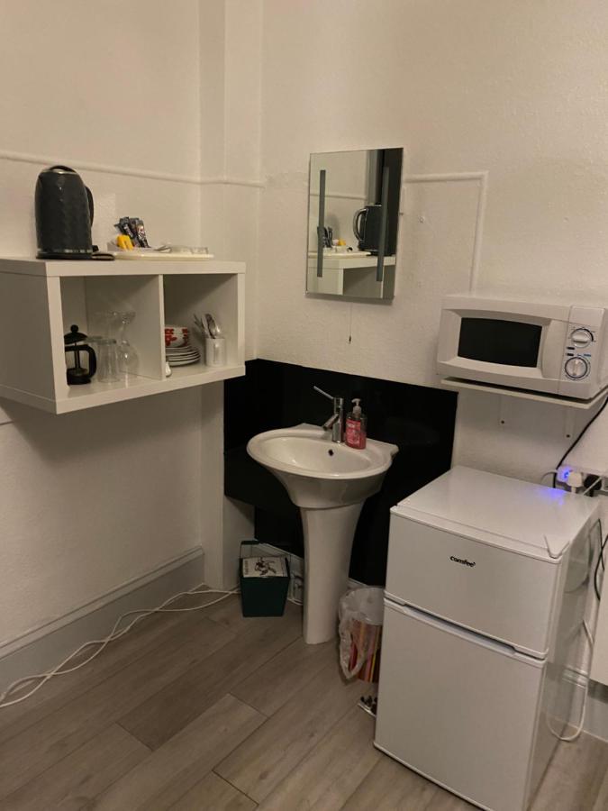 Mccoinnich Rooms ดันดี ภายนอก รูปภาพ
